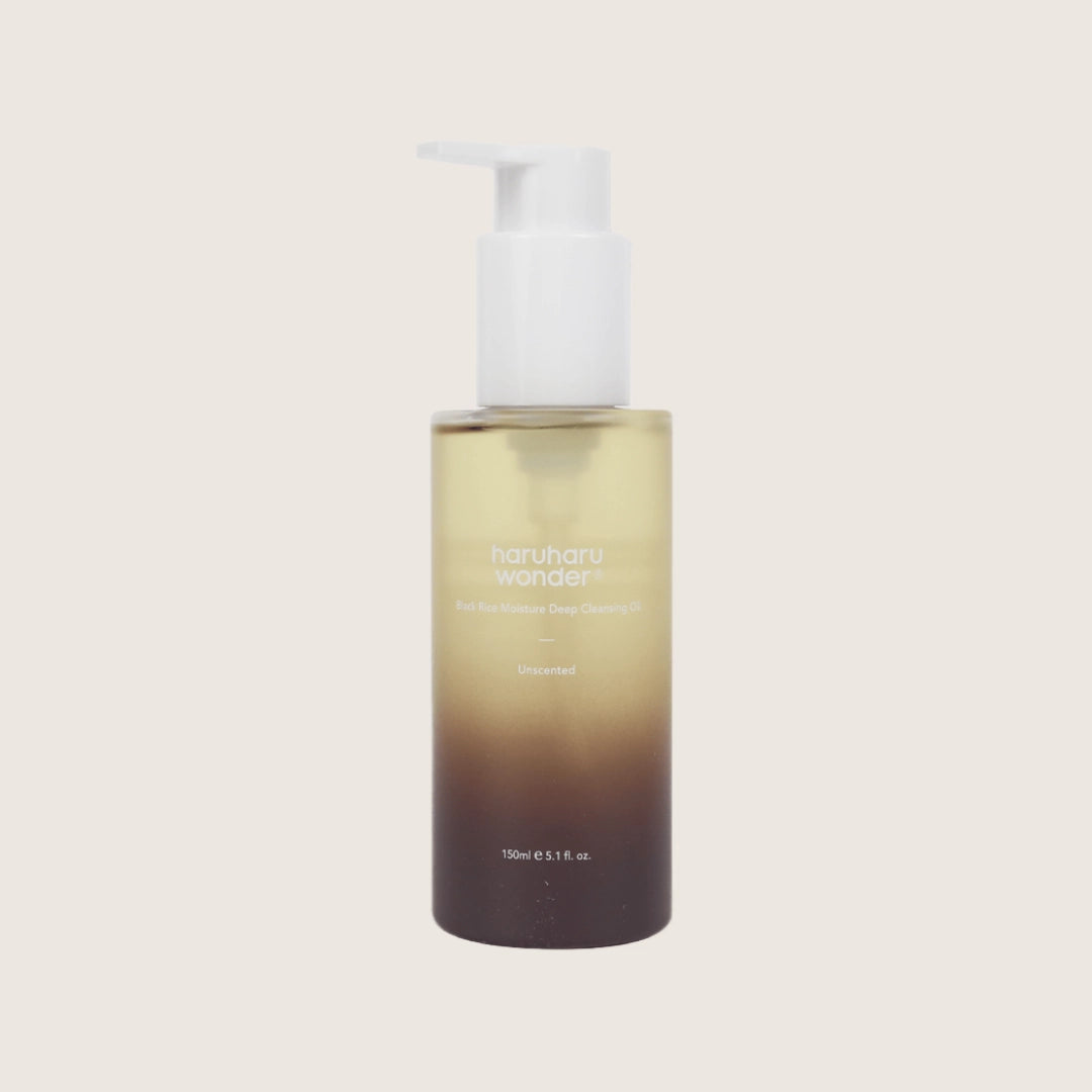 Haruharu Wonder Black Rice Moisture Deep Cleansing Oil bottle with white pump dispenser, featuring unscented formula for gentle, effective makeup removal and skin hydration
