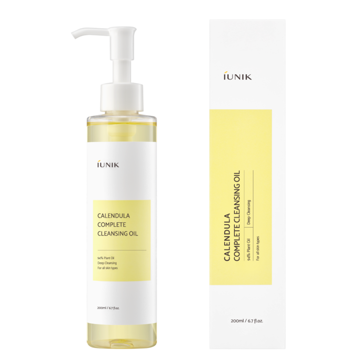 iUNIK Calendula Complete Cleansing Oil with box – 94% plant-based Korean cleansing oil for all skin types, ideal for gentle yet deep oil cleansing and makeup removal