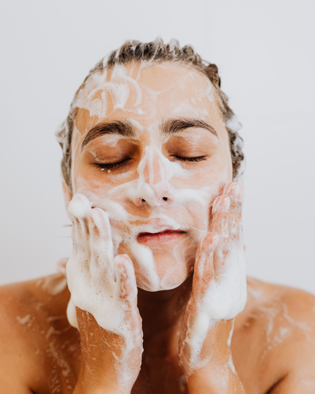 Simple Morning Skincare Routine You Can Do In 5 Minutes